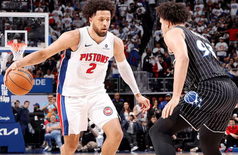 开云app-魔术力克活塞总分2-1：班凯罗25+12+9 坎宁安27+9+9失误